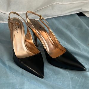 Kaye spade rose gold and black pumps!